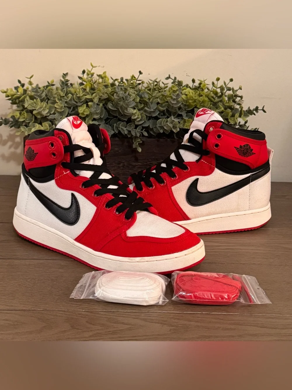 Air Jordan 1 KO Chicago (AJKO)  2021 Men’s Size 7.5 White Red Black DA9089-100